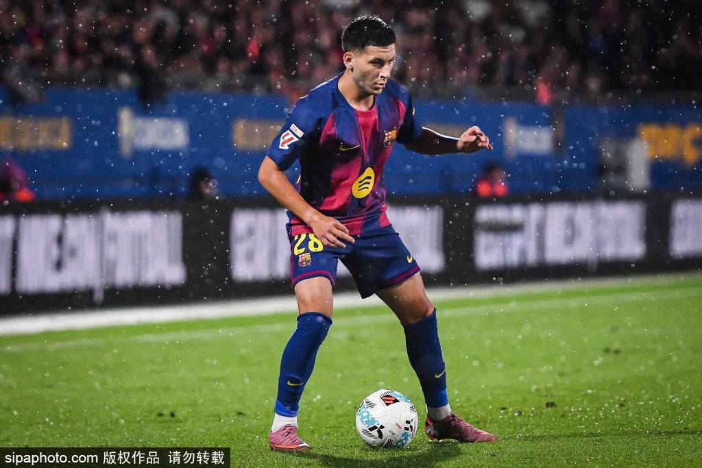 巴萨备战塞维利亚：榜首之争与信心重建的双重挑战